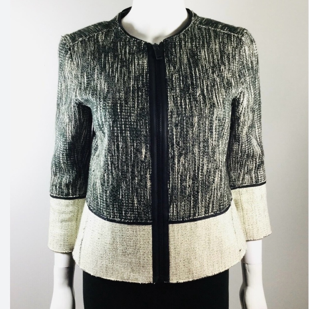 Elie Tahari Full zip Tweed Jacket size 2